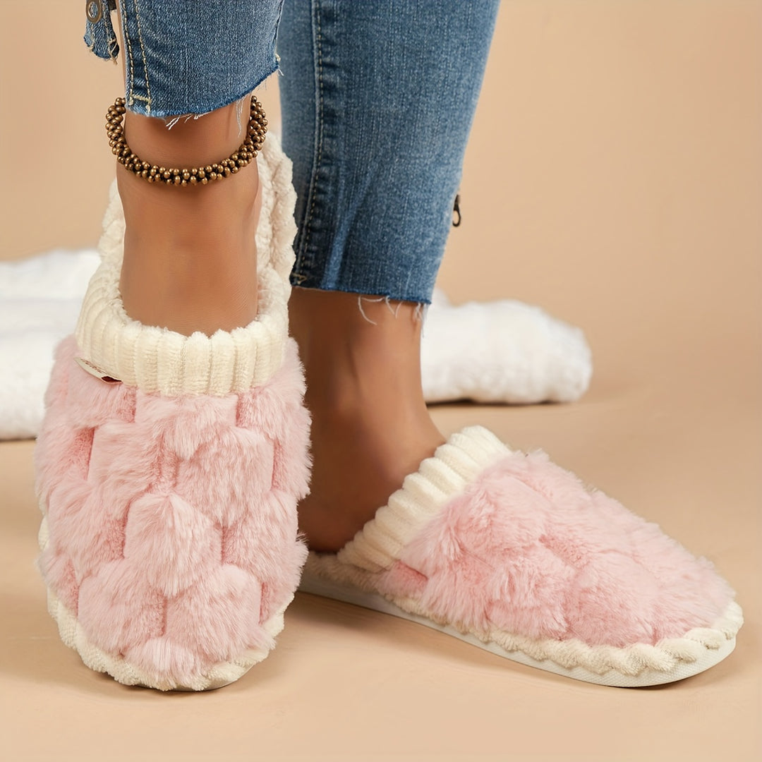 Sophie – Warm Winter Slippers with Closed Toe, Cozy Slip-On Slippers for Indoor Use