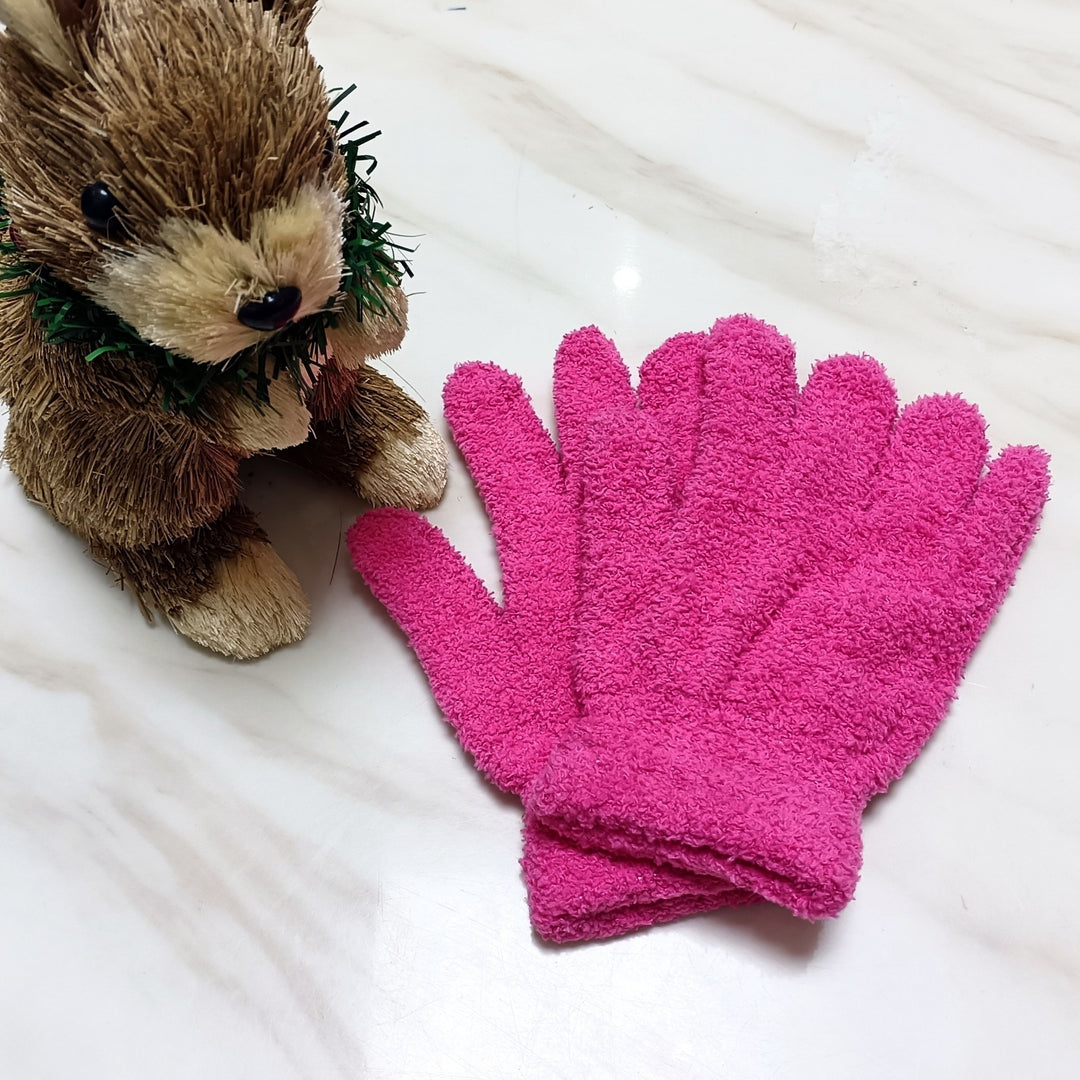 Lotte - Modern Short Warm Coral Velvet Gloves for Women