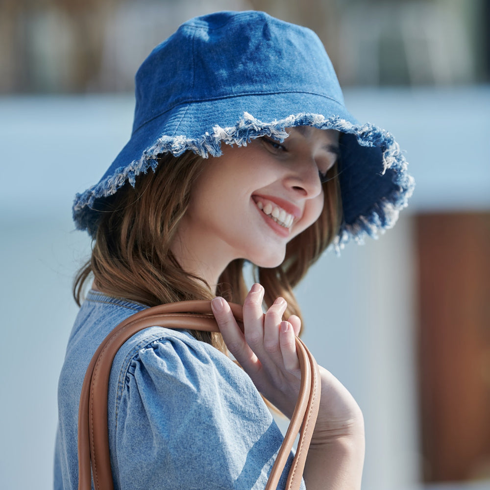 Evelien - Chic Blue Denim Bucket Hat with Adjustable Drawstring