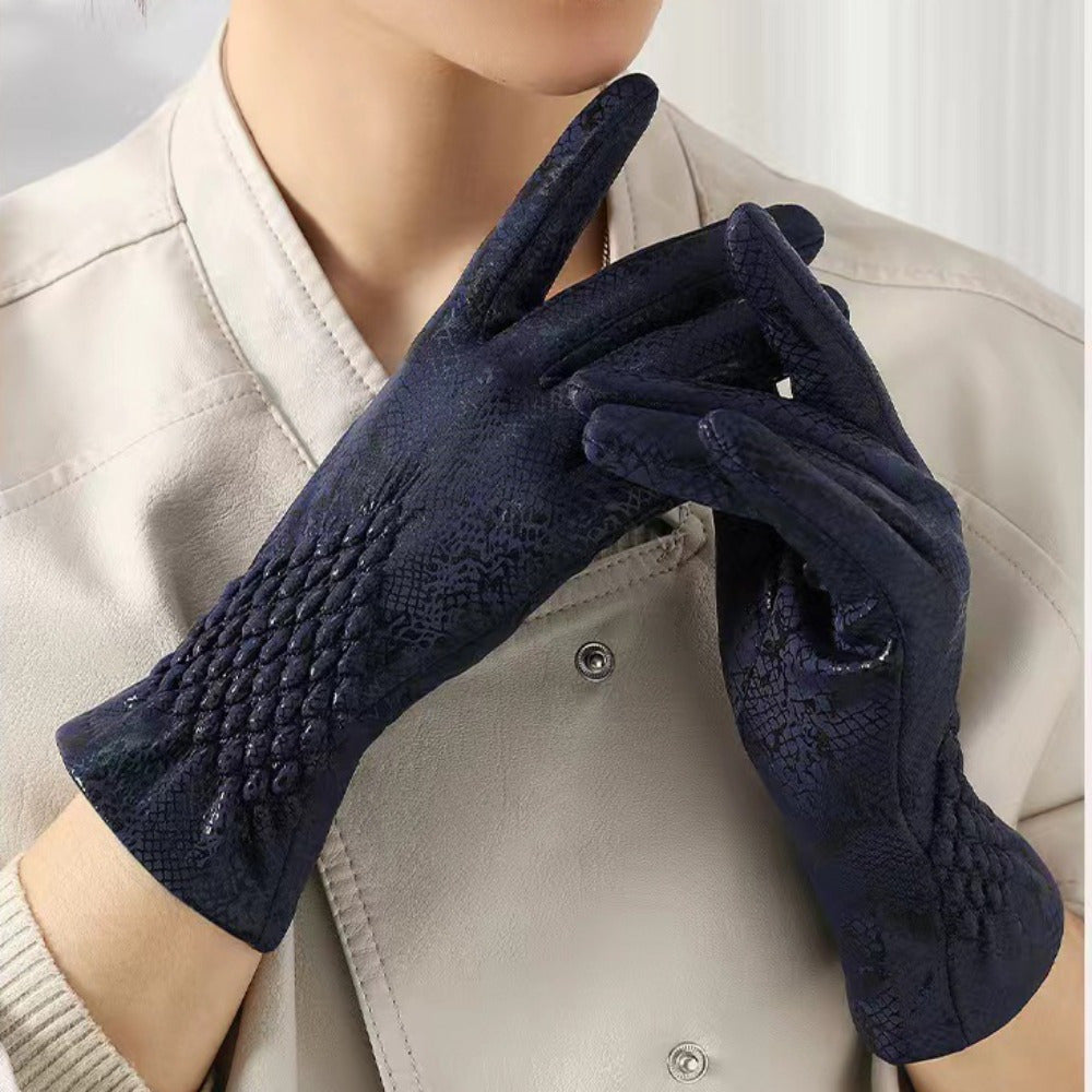 Nynke - Luxury Winter Gloves with Snakeskin Pattern