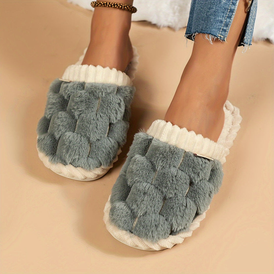 Sophie – Warm Winter Slippers with Closed Toe, Cozy Slip-On Slippers for Indoor Use