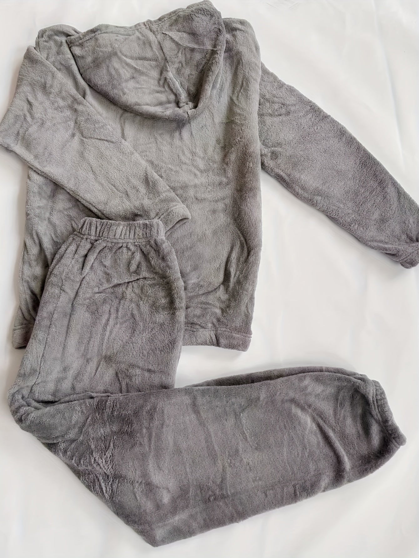 Lisa - Fuzzy Hooded Pyjama Set