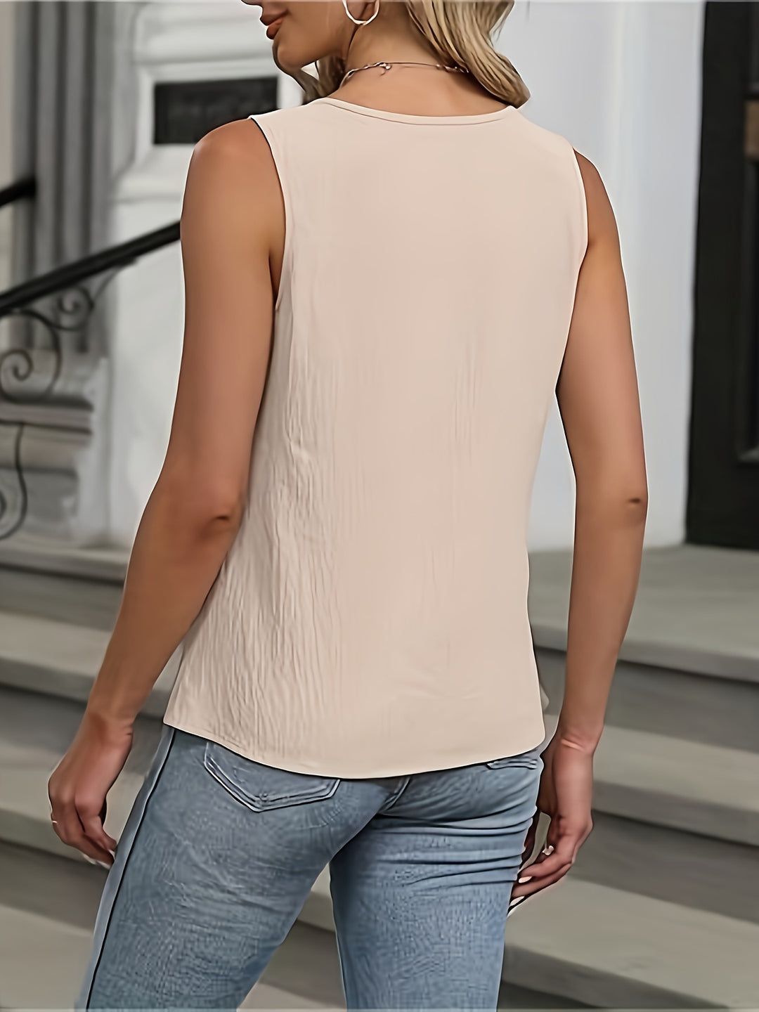 Dear - Elegant Sleeveless Blouse with Pleated Detail