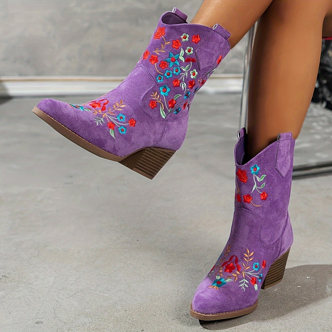 Iris - Fashionable Floral Pattern Chunky Heel Slip-On Boots