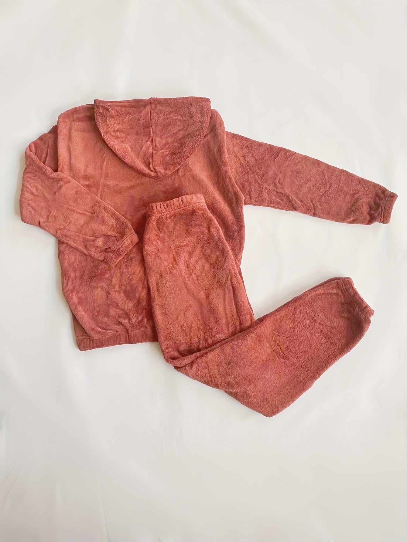 Lisa - Fuzzy Hooded Pyjama Set