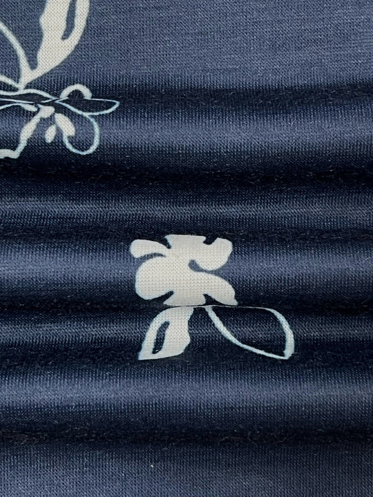 Femke - Plus Size Bloemenprint T-shirt Met V-hals