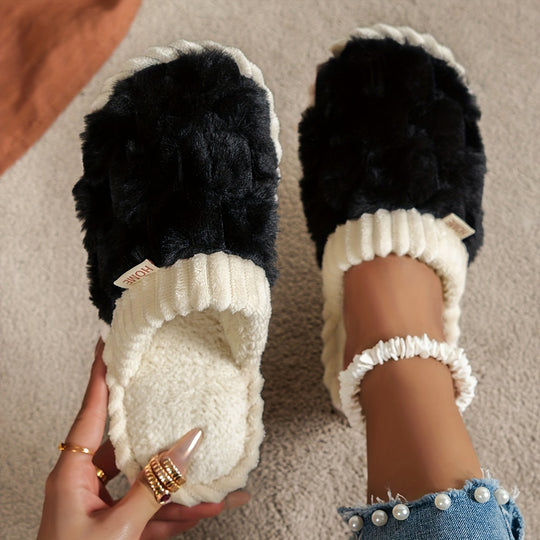 Sophie – Warm Winter Slippers with Closed Toe, Cozy Slip-On Slippers for Indoor Use