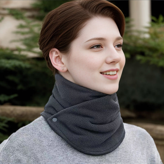 Elvira - Elegant Knitted Scarf with Fleece Lining for Warmth and Comfort