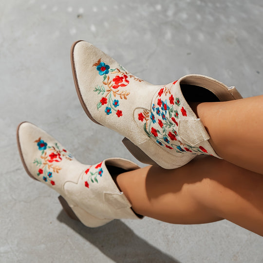 Iris - Fashionable Floral Pattern Chunky Heel Slip-On Boots