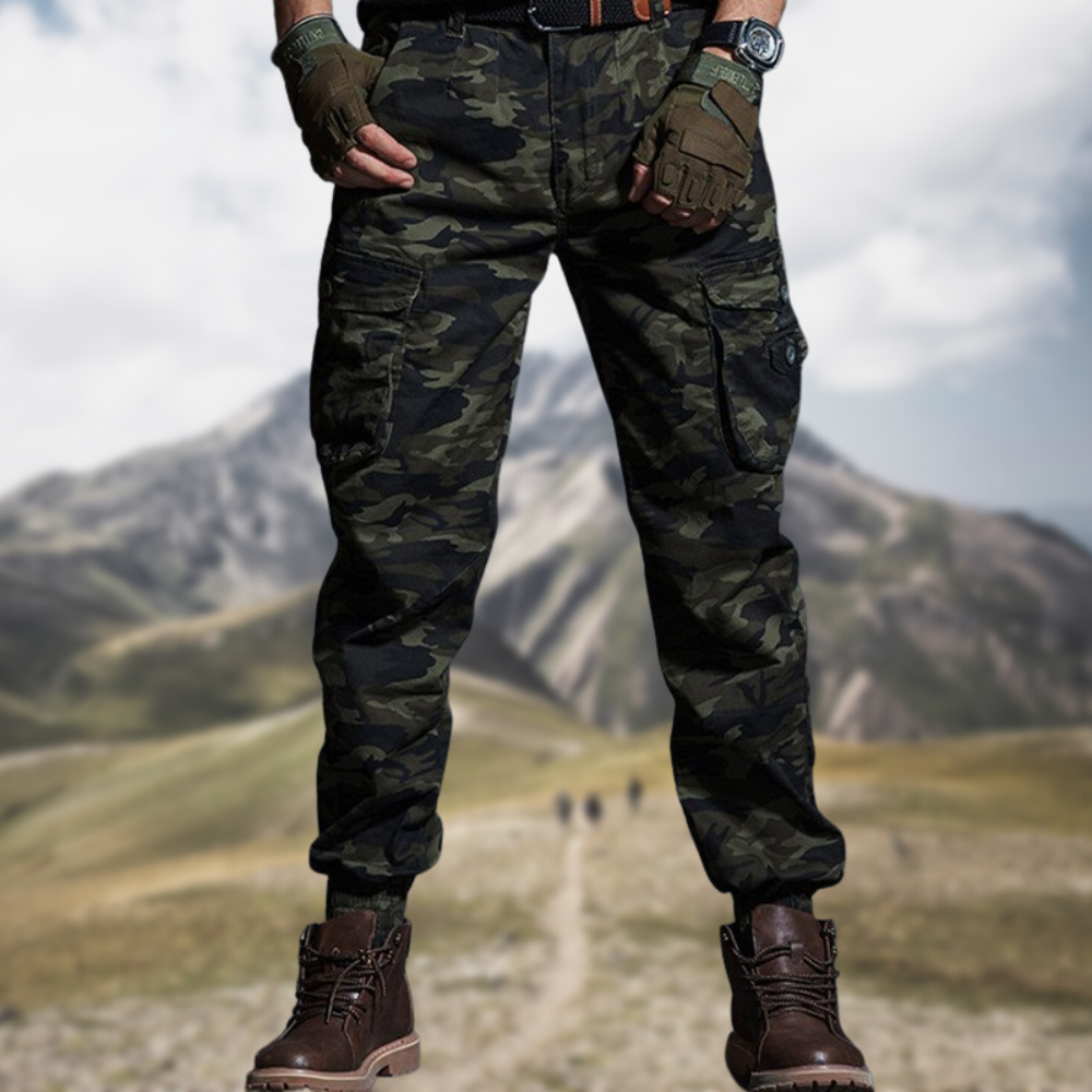 Max – Tactical Cargo Pants for the Adventurous Man