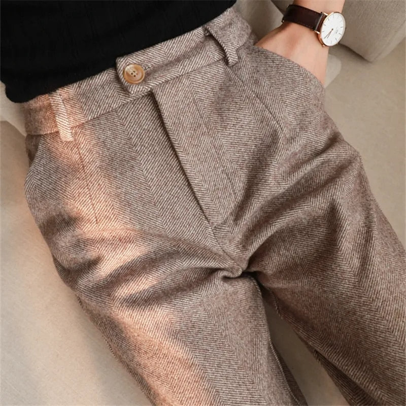 Sophia's Stylish Wool Pants - Women's Harem Pants for Fall/Winter