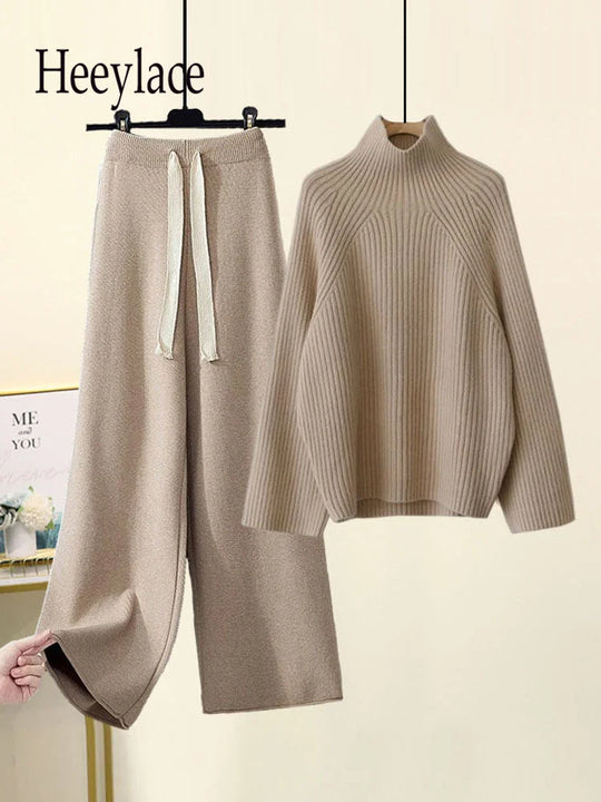 Jolijn - Warm Knitted Set with Turtleneck and Wide Pants