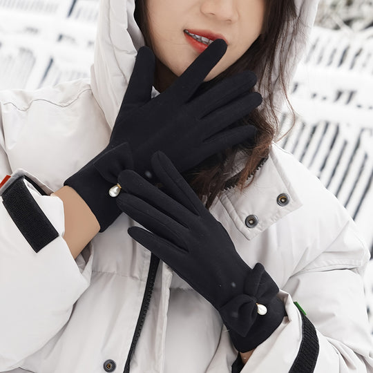 Lianne - Elegant Winter Gloves with Pearl Decoration