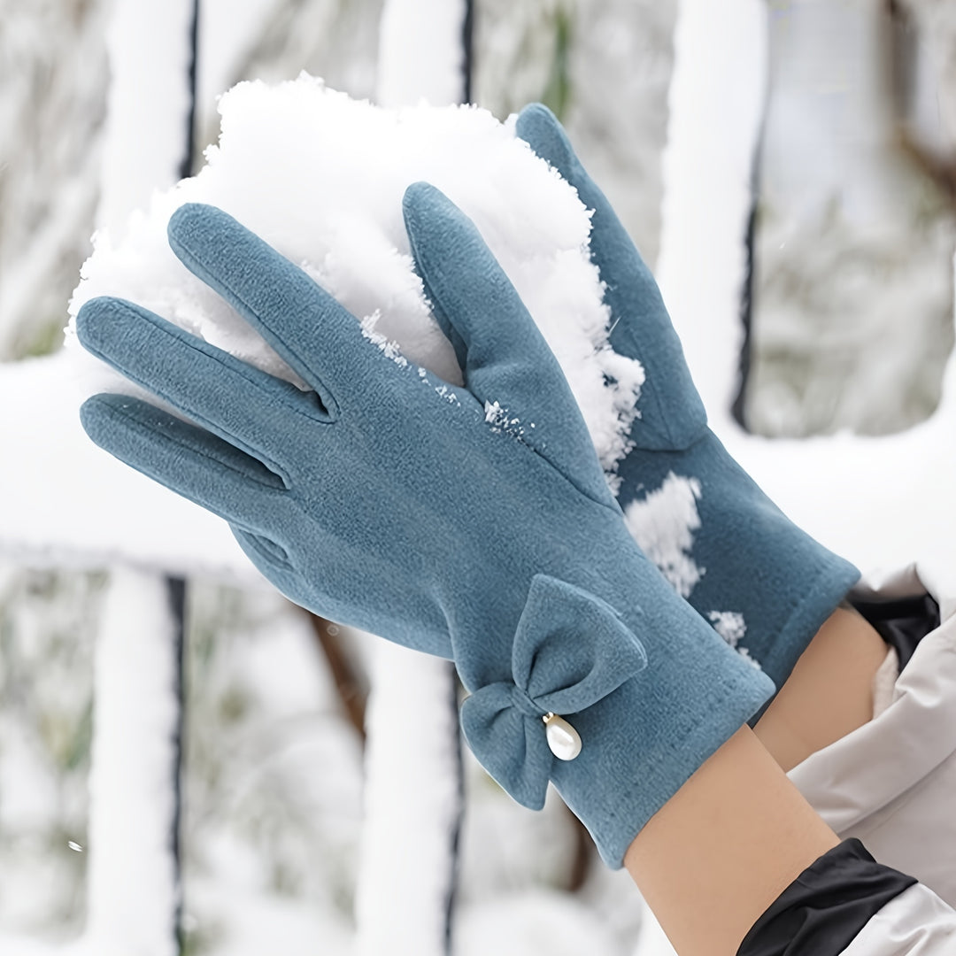 Lianne - Elegant Winter Gloves with Pearl Decoration