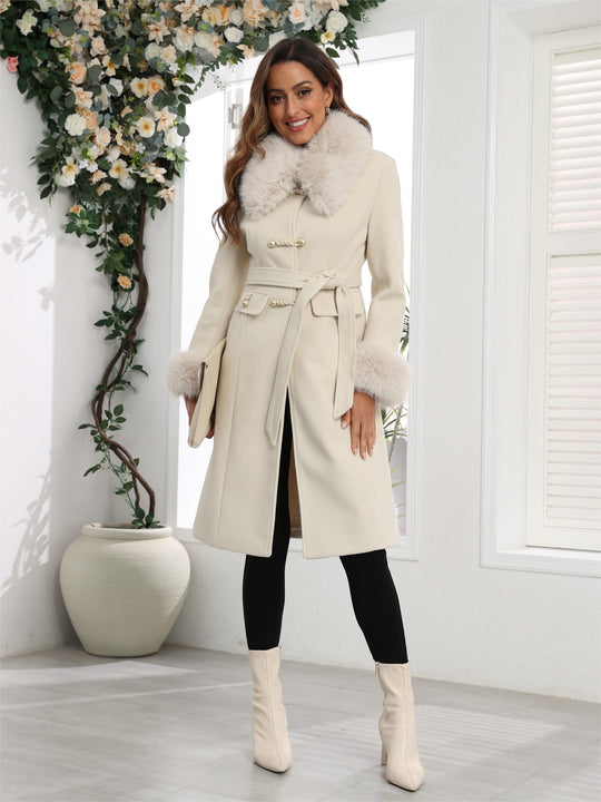 Femke - Elegant Long Women's Coat with Detachable Collar