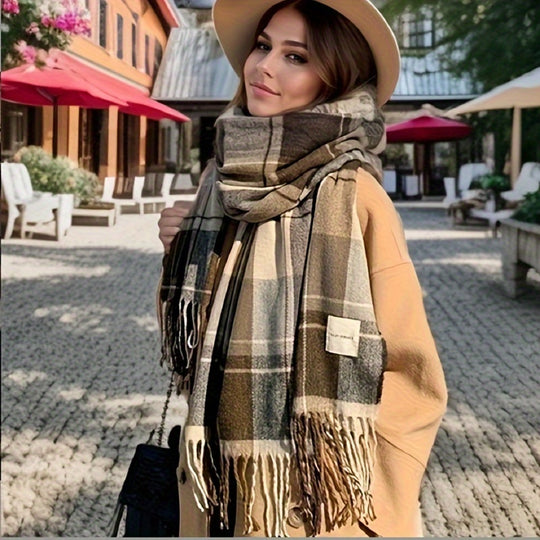 Noor - Unisex Scottish Tartan Scarf with Tassels, Warm and Stylish Accessory