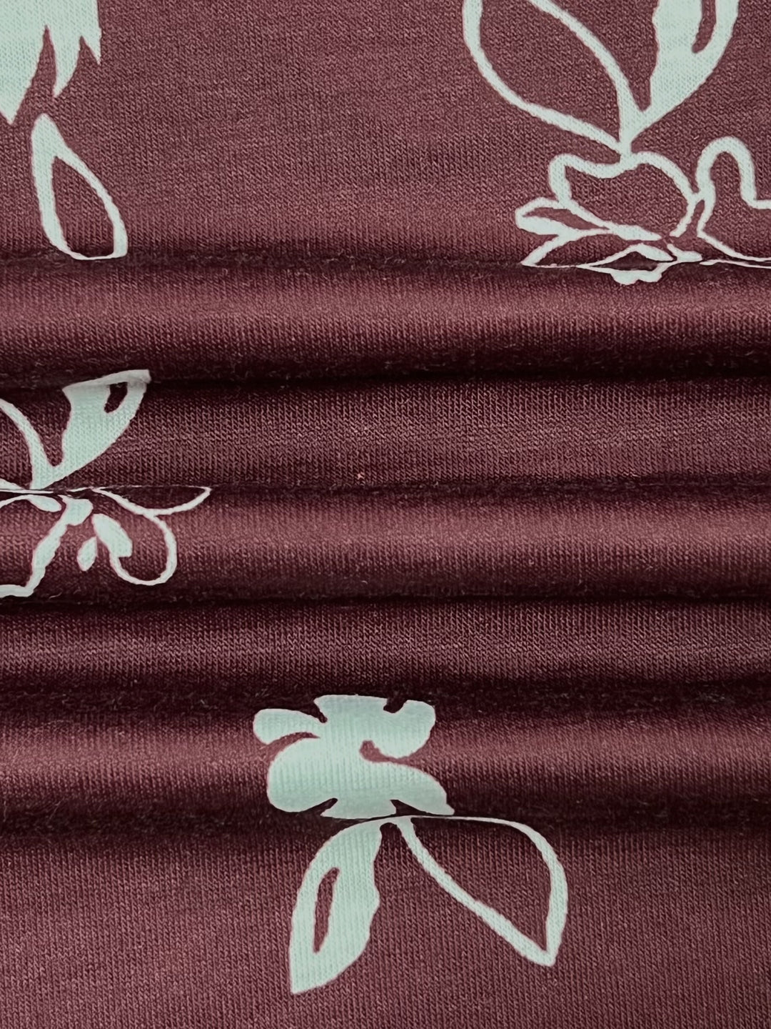 Femke - Plus Size Bloemenprint T-shirt Met V-hals