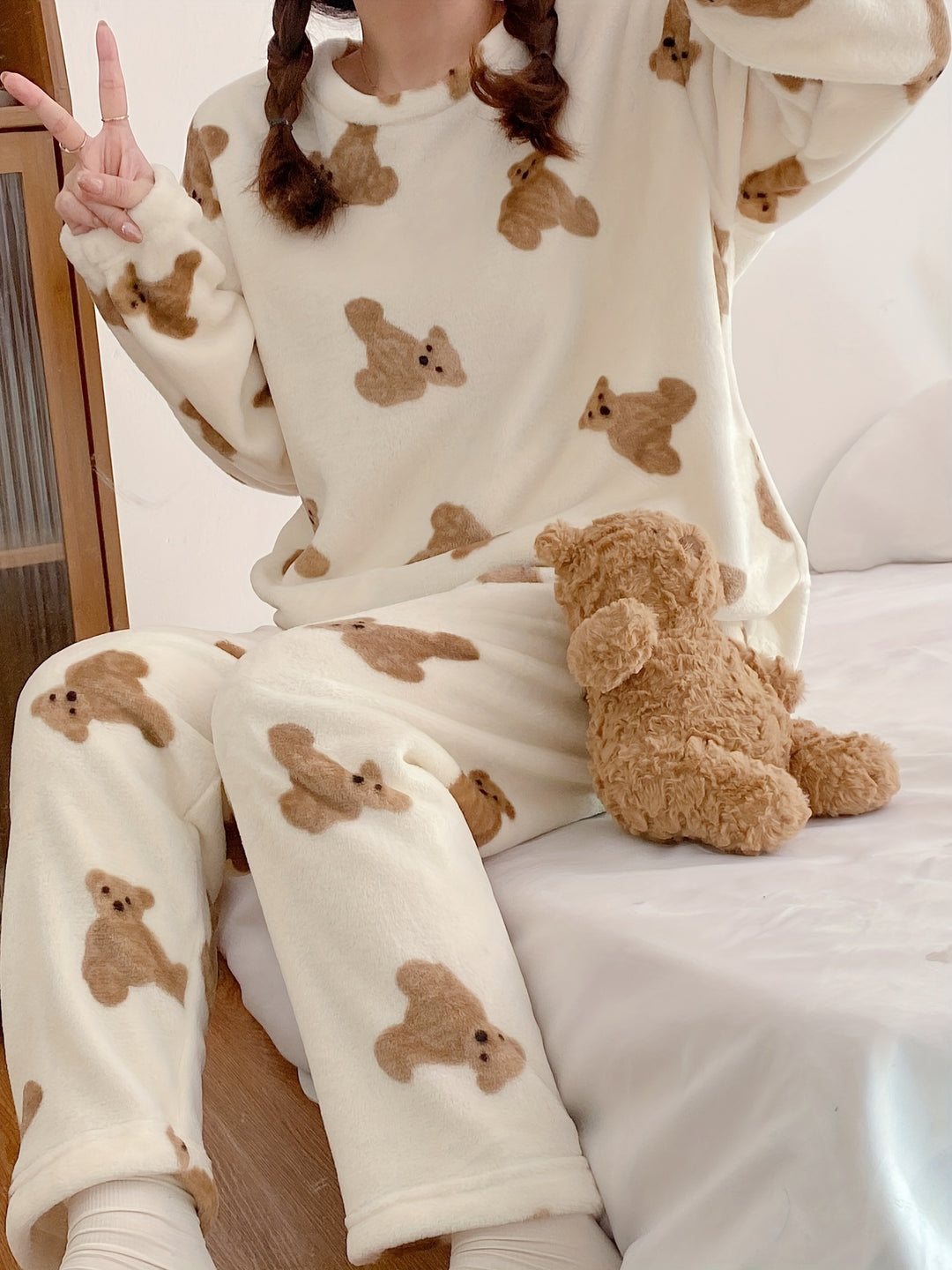 Eva - Cute Pyjama Set With Teddy Bear Print