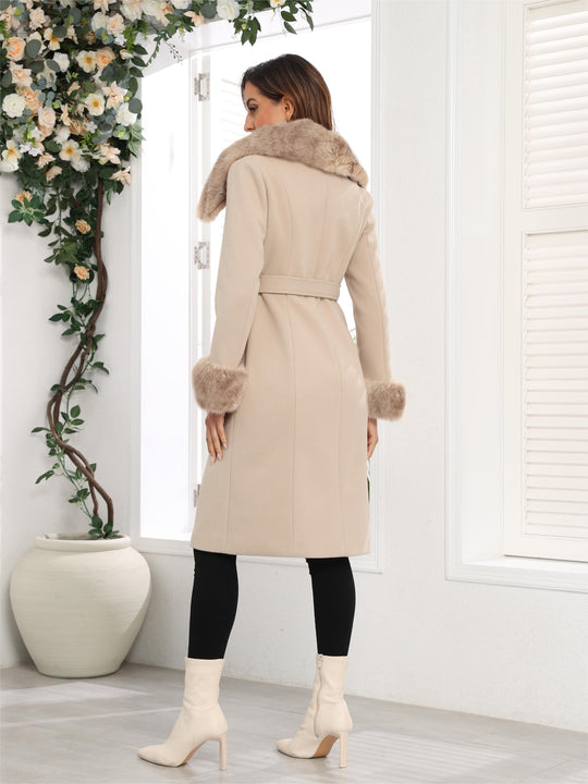 Femke - Elegant Long Women's Coat with Detachable Collar