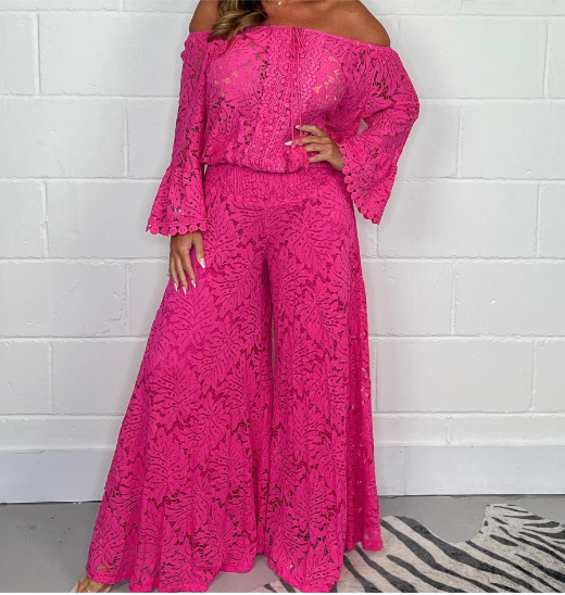 Femke - Tweedelig casual set met opengewerkt ontwerp